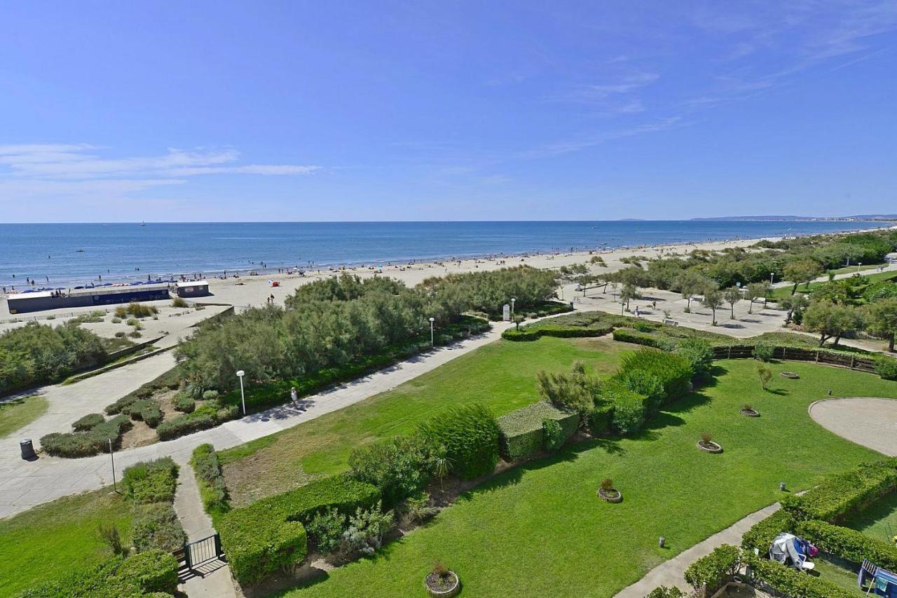 De 33 M2, Vue Et Bord De Mer, Parking *